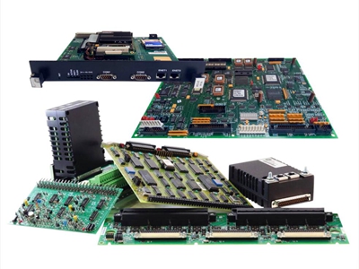 Socios amistosos visitan la empresa DCS-MODULE